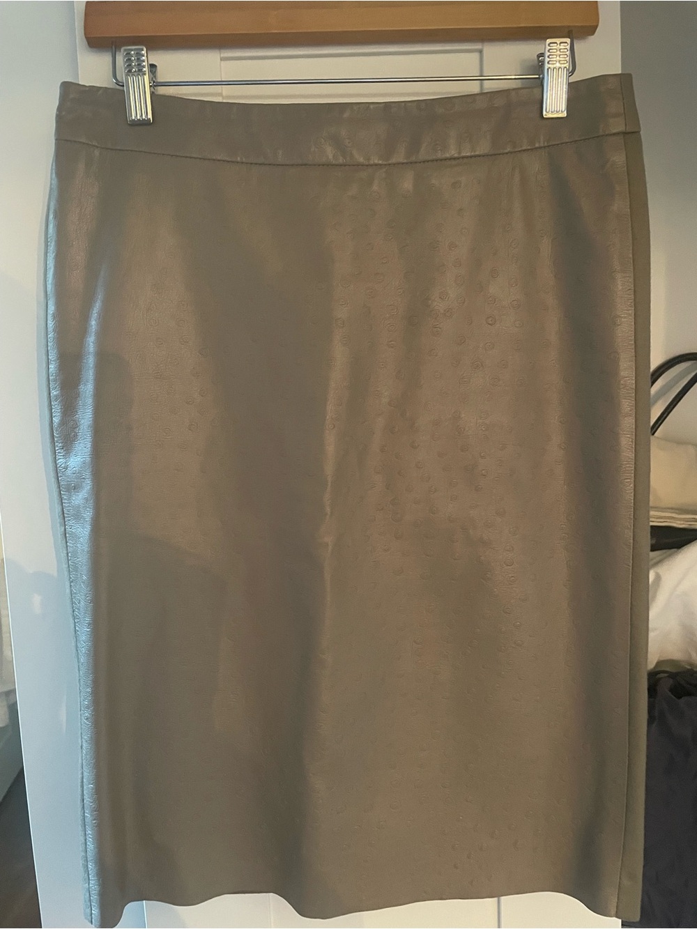 MaxMara Taupe Leather Pencil Skirt
